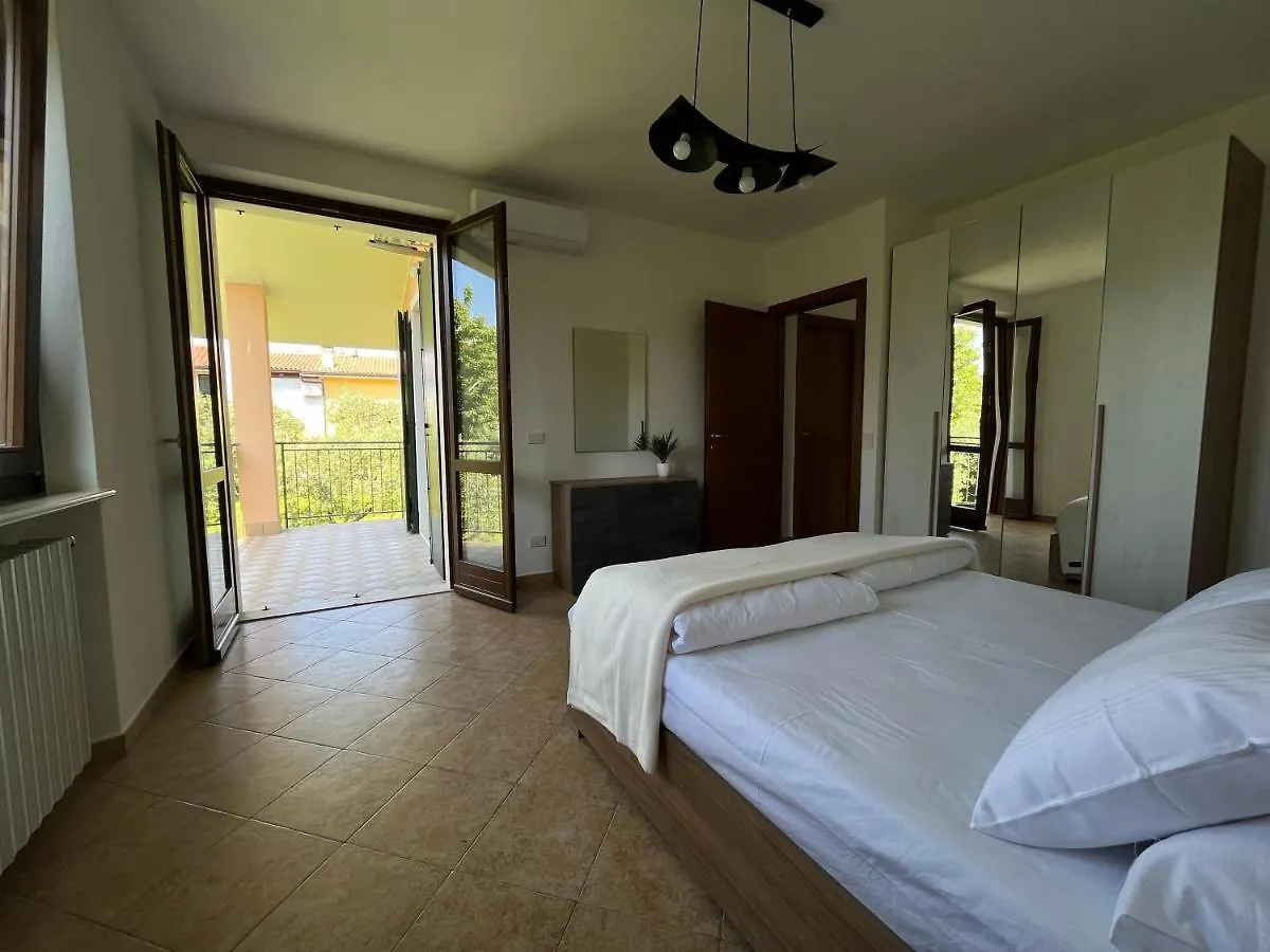 Casa Alessandra Torri Del Benaco 0*,