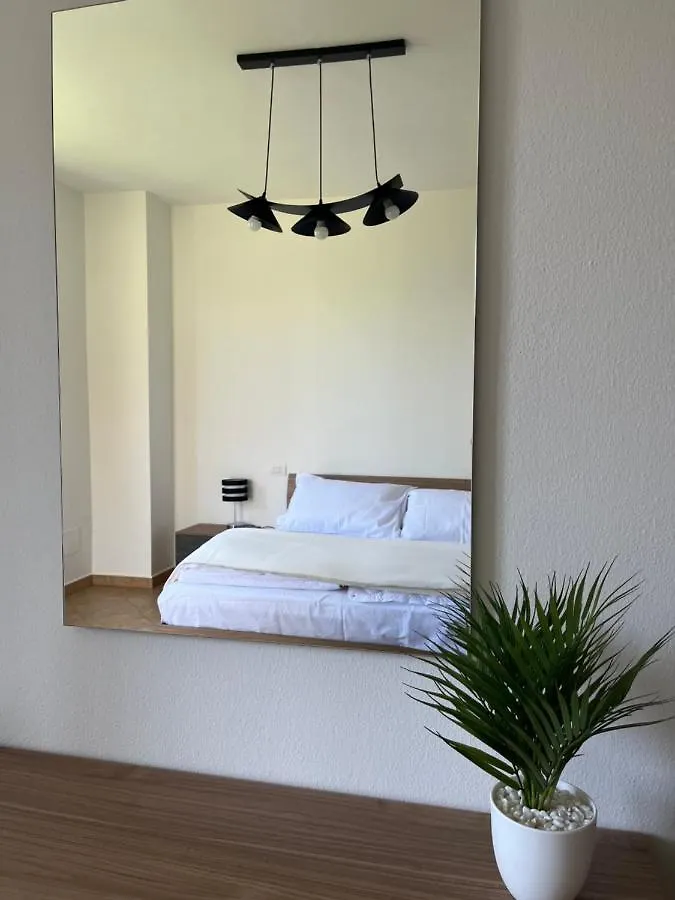 Casa Alessandra Torri Del Benaco 0*,  Italy