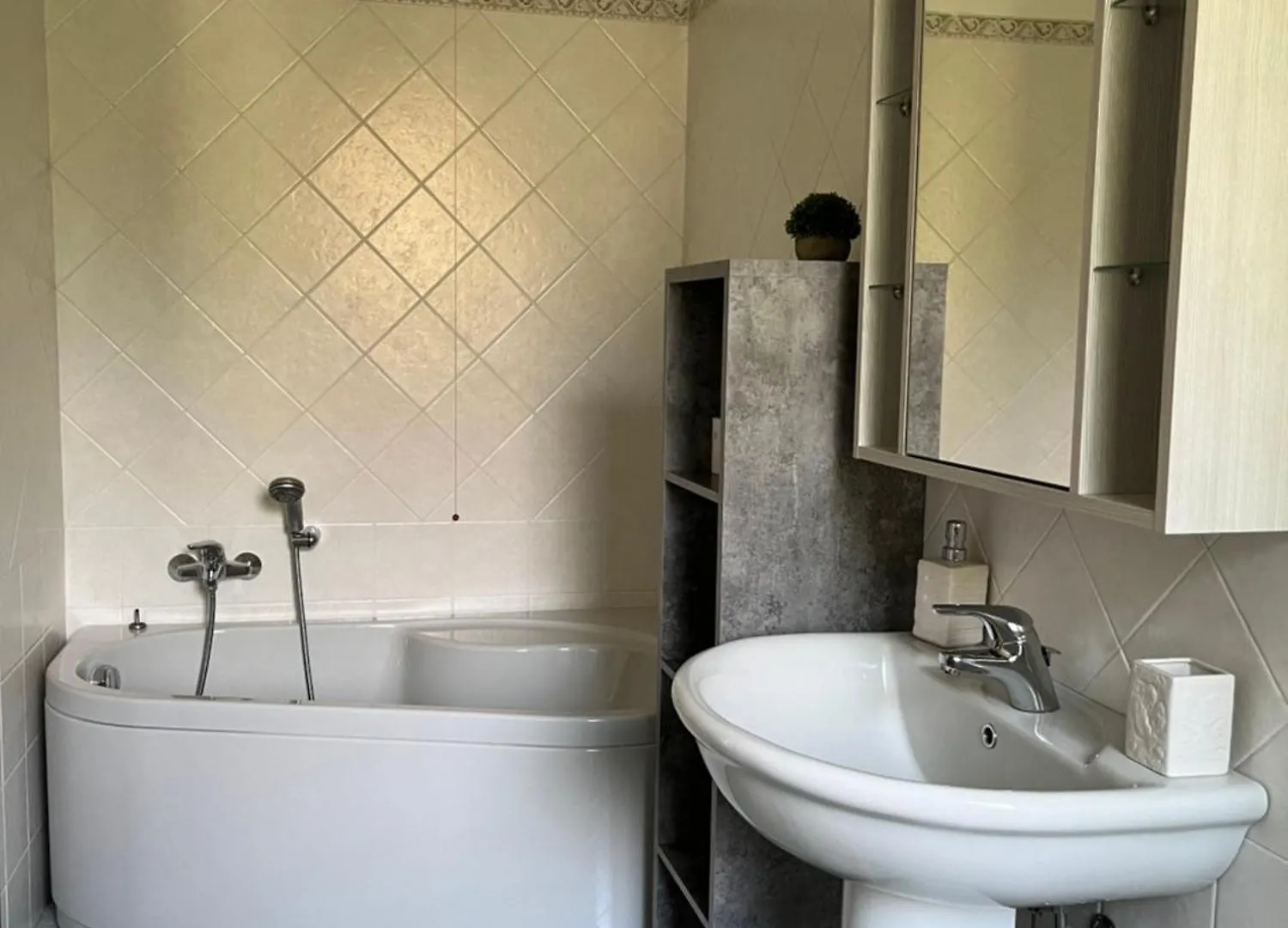Casa Alessandra Torri Del Benaco Tatil Evi